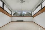 23001 Lakeview Dr - Photo 21
