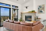 9687 Crest Drive - Photo 9