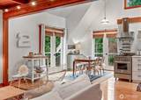 2201 Ebony Street - Photo 8