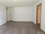 699 Myers Street - Photo 16