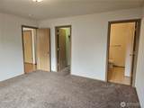 9814 Greenleaf Loop - Photo 14