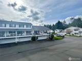303 325th Lane - Photo 28