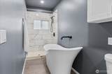 10740 Interlake Avenue - Photo 10