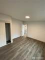 827 West Valley Highway - Photo 32
