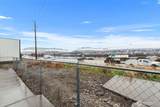 1052 Valley Mall Pkwy - Photo 3