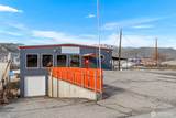 1052 Valley Mall Pkwy - Photo 30