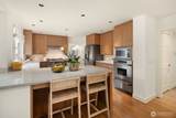 1716 Bellevue Way - Photo 14