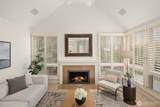 1716 Bellevue Way - Photo 16