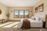 650 Skymeadow Drive - Photo 20