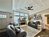 609 Chenois Avenue - Photo 2