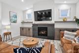 793 Island Circle - Photo 11