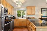 211 Shoreline Lane - Photo 9