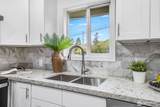 1729 Columbian Way - Photo 16
