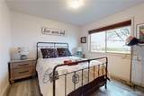 2425 Country Club Road - Photo 14