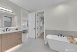 4025 172nd Avenue - Photo 18