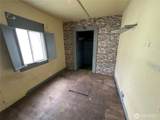 131 17 Avenue - Photo 18