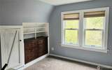 10741 Palatine Avenue - Photo 12