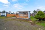 2392 Douglas Road - Photo 33