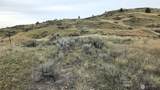 174 Round Up Road - Photo 11
