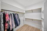 937 Edinburgh Court - Photo 22