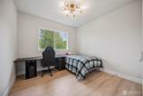 937 Edinburgh Court - Photo 23
