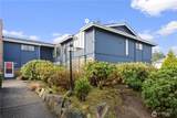 3401 Oaks Avenue - Photo 1