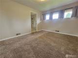 2449 Veldee Avenue - Photo 17