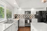 8110 Marilyn Court - Photo 11