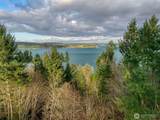 2401 Solar View Court - Photo 14