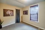 1422 Brawne Avenue - Photo 12