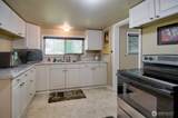 1422 Brawne Avenue - Photo 8