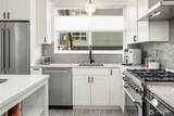 2009 John Street - Photo 6