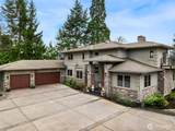 1018 Lake Sammamish Parkway - Photo 2