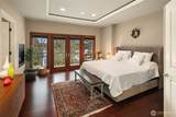 1018 Lake Sammamish Parkway - Photo 21