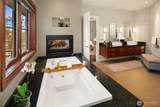 1018 Lake Sammamish Parkway - Photo 22