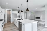 2452 Ridgeway Drive - Photo 4