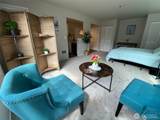 3429 Burke Avenue - Photo 12