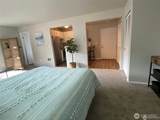 3429 Burke Avenue - Photo 15
