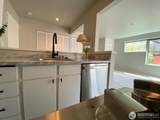 3429 Burke Avenue - Photo 28