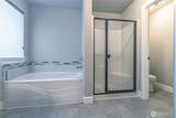 917 Burton Ray Street - Photo 18