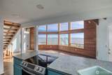 288 Sunrise Avenue - Photo 16