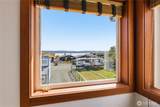 201 Beach Drive - Photo 19