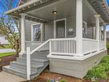1901 Hoyt Avenue - Photo 3