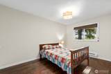 8032 Hawthorne Lane - Photo 14