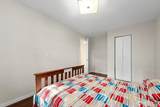 8032 Hawthorne Lane - Photo 15