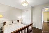 8032 Hawthorne Lane - Photo 17