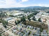2852 Noble Street - Photo 31