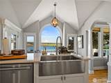 1559 13th Ave - Photo 18