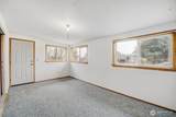 8414 Thompson Avenue - Photo 11