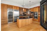 2716 Elliott Avenue - Photo 4